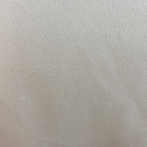 🔥H&M white shirt - Picture 3 of 5